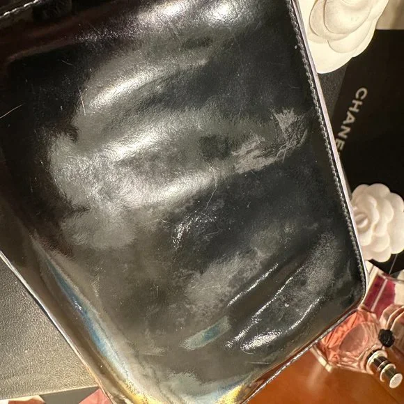 Black CHANEL PATENT LEATHER Wallet Double CC Short - Picture 8 of 16